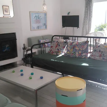 Casa *